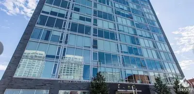 300 Lisgar Street 1510, Ottawa Centre, On K2p 0e8