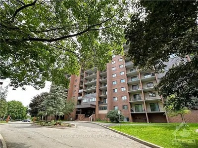 2650 SOUTHVALE Crescent 305, Elmvale Acres and Area, ON K1B 4S8