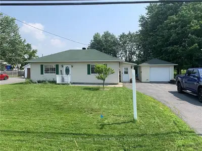 5625 HIGHWAY 138, South Stormont, ON K0C 1P0