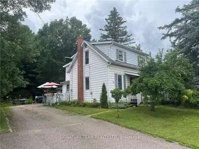 35 PEMBROKE Street, Whitewater Region, ON K0J 1K0