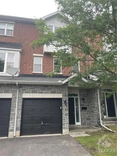 35 GLENHAVEN, Billings Bridge - Riverside Park and Area, ON K1V 2B2