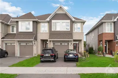 4009 KELLY FARM Drive, Blossom Park - Airport and Area, ON K1T 0R6
