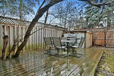 22 Wendover Avenue, Glebe - Ottawa East And Area, On K1s 4z7
