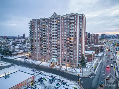 200 LAFONTAINE Avenue 1704, Vanier and Kingsview Park, ON K1L 6B3