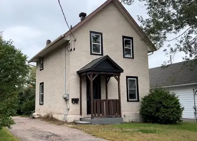 346 TRAFALGAR Road, Pembroke, ON K8A 5A9