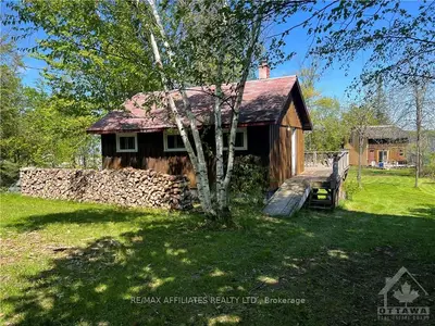 326 Black Bass Bay Road, Drummond/North Elmsley, ON K7C 3C8