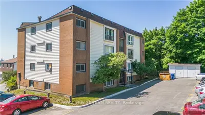 47 SUMAC Street 2, Beacon Hill North - South and Area, ON K1J 7T7