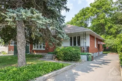 777 MAY Street, Overbrook - Castleheights and Area, ON K1K 3H1