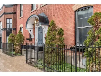 511 RIDEAU Street 5, Lower Town - Sandy Hill, ON K1N 5Z5