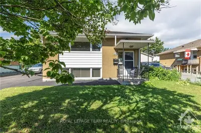 676 BORTHWICK Avenue 2, Overbrook - Castleheights and Area, ON K1K 2M2