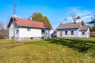 346 CLYDE FORKS Road, Lanark Highlands, ON K0G 1K0