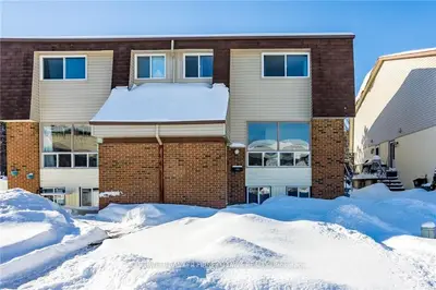 13 FORESTER Crescent C, Bells Corners and South to Fallowfield, ON K2H 8Y1
