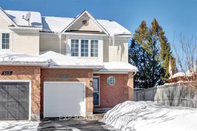 917 PARADISE Crescent, Orleans - Cumberland and Area, ON K4A 3S6