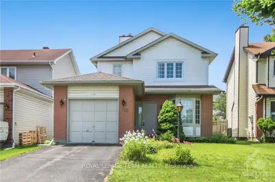 708 SEYTON Drive, Bells Corners and South to Fallowfield, ON K2H 9R9