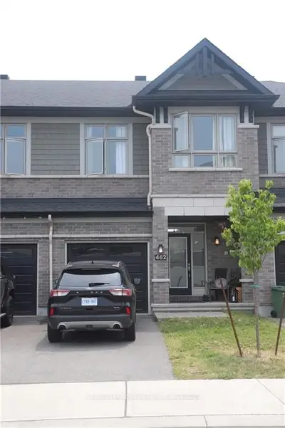 462 MARKDALE Terrace, Blossom Park - Airport and Area, ON K1X 0B5