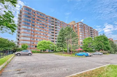 100 GRANT CARMAN Drive 301, Cityview - Parkwoods Hills - Rideau Shore, ON K2E 8B8
