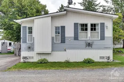 5 KELLY SAND, Stittsville - Munster - Richmond, ON K0A 1B0