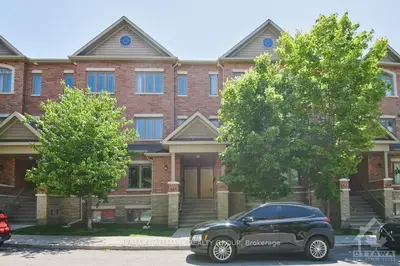 448 LEBOUTILLIER Avenue, Overbrook - Castleheights and Area, ON K1K 2V7