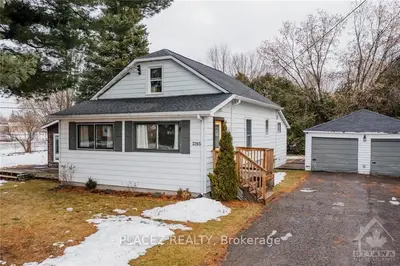 3265 ELIZABETH Street, Greely - Metcalfe - Osgoode - Vernon and Area, ON K0A 2W0