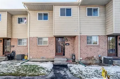 4006 EADY Court, Cyrville - Carson Grove - Pineview, ON K1J 8X6