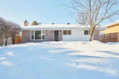 1056 WISEMAN Crescent, Billings Bridge - Riverside Park and Area, ON K1V 8J4