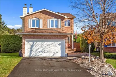 6 PINERY Court, Kanata, ON K2M 1X8