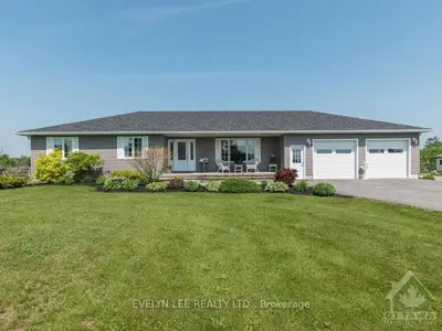 574 HIGHWAY 15 S, Rideau Lakes, ON K0G 1L0