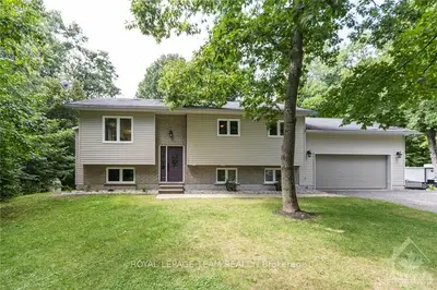 125 DAVISON Crescent, Mississippi Mills, ON K0A 2X0