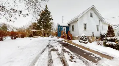 58 LOUIS Street, Brockville, ON K6V 4H7