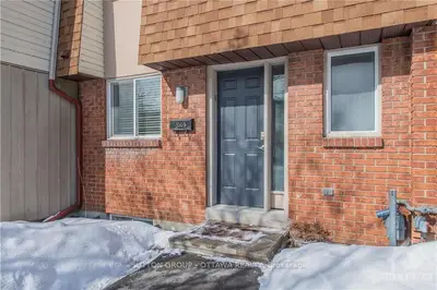 3149 OLYMPIC Way, Blossom Park - Airport and Area, ON K1T 1Y7