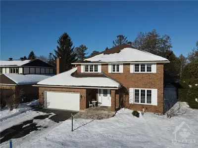 7 PINECONE Trail, Stittsville - Munster - Richmond, ON K2S 1E1