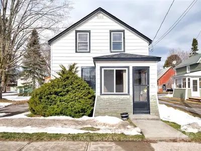 168 PARK Street E, Prescott, ON K0E 1T0
