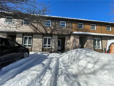 1760 TRAPPIST Lane, Orleans - Convent Glen and Area, ON K1C 1X8