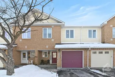 5899 PINEGLADE Crescent, Orleans - Convent Glen and Area, ON K1W 1G3
