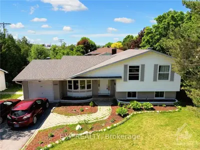 3380 Clearwater Crescent, Hunt Club - South Keys and Area, ON K1V 7S6