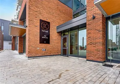 320 MIWATE 102, West Centre Town, ON K1R 0E1