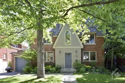154 ACACIA Avenue, Rockcliffe Park, ON K1M 0R3