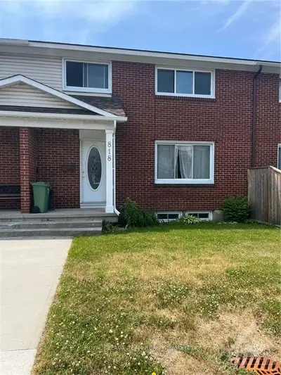 818 BORTHWICK Avenue, Overbrook - Castleheights and Area, ON K1K 2M7