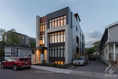 59 DOUGLAS Avenue 2, New Edinburgh - Lindenlea, ON K1M 1G3