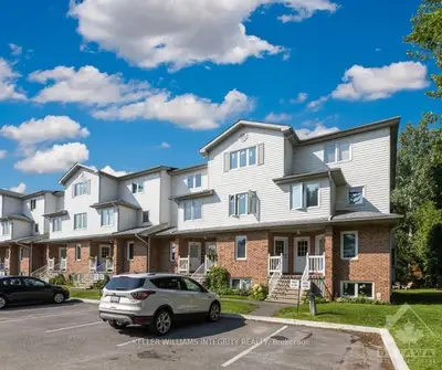 299 CASTOR Street 208, Russell, ON K4R 1E9