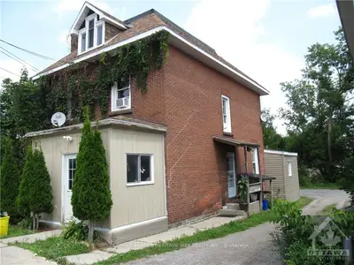 67 VICTORIA Street, Carleton Place, ON K7C 2W5