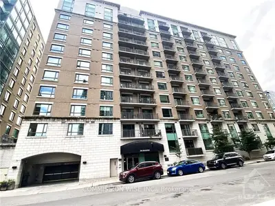 200 BESSERER Street 702, Lower Town - Sandy Hill, ON K1N 0A7