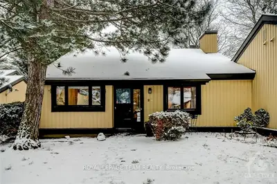 20 PEBBLE BEACH Court, Stittsville - Munster - Richmond, ON K2S 1B9