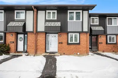422 MOODIE Drive B, Bells Corners and South to Fallowfield, ON K2H 8A6