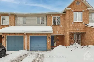7 DEERCHASE Court, Kanata, ON K2M 2R2