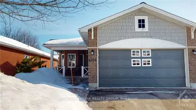 4284 GREEN GABLES Lane, Blossom Park - Airport and Area, ON K1V 1S4
