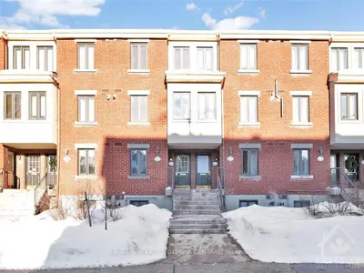 207 ALVIN Road, Manor Park - Cardinal Glen and Area, ON K1K 2T9