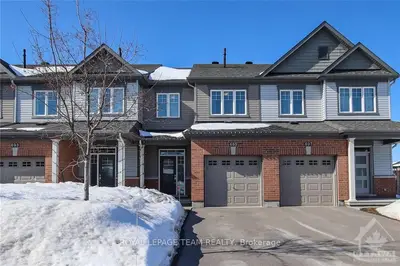 695 DECOEUR Drive, Orleans - Cumberland and Area, ON K4A 1M2