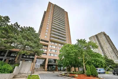 515 ST LAURENT Boulevard 2407, Manor Park - Cardinal Glen and Area, ON K1K 3X5