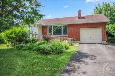 31 KING Street N, Stittsville - Munster - Richmond, ON K0A 2Z0